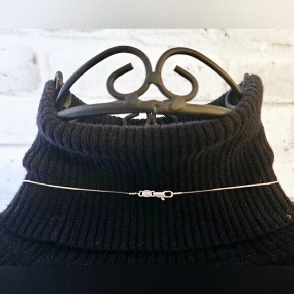 Elegant Pearl & Rhinestone Swirl Pendant Necklace – Silver Tone Classic - Picture 7 of 7